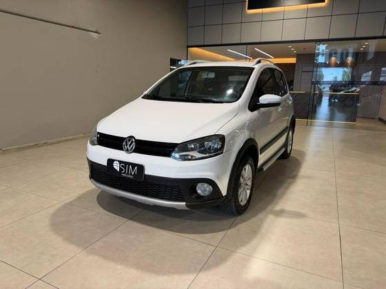 VOLKSWAGEN CROSSFOX 1.6 MI FLEX 8V 4P MANUAL VOLKSWAGEN CROSSFOX 1.6 MI FLEX 8V 4P MANUAL
